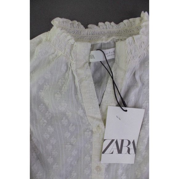 Zara Girls NWT Romantic Plumetis Shirt with Pintucks Ecru Cream White 7 - Picture 4 of 9